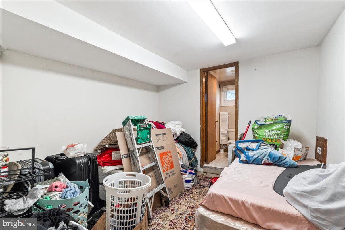 4903 Kenwood Avenue photo 31