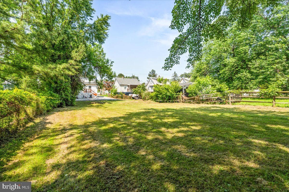 4903 Kenwood Avenue photo 47