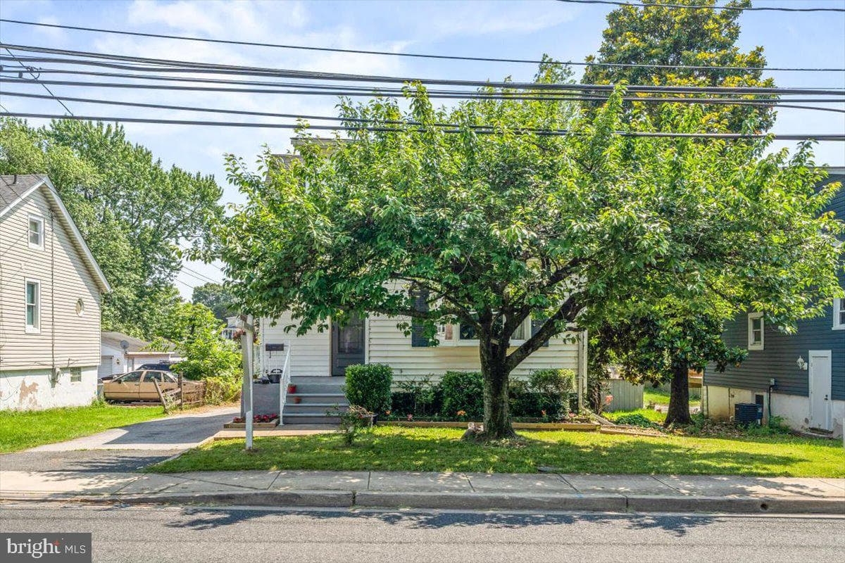 4903 Kenwood Avenue photo 52