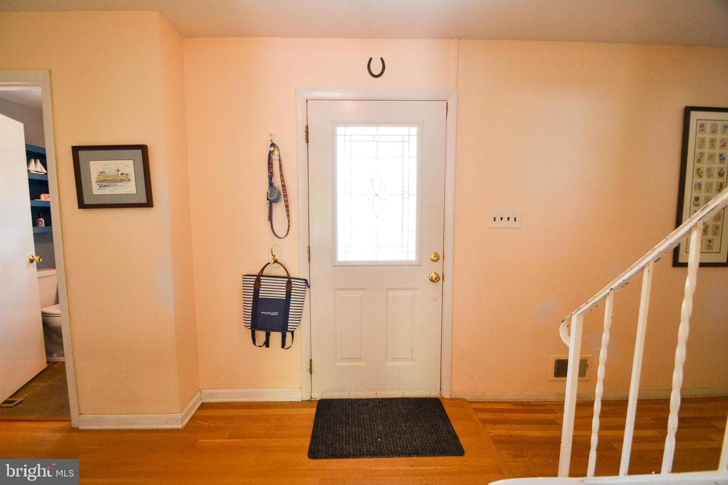 307 Townleigh Road photo 2