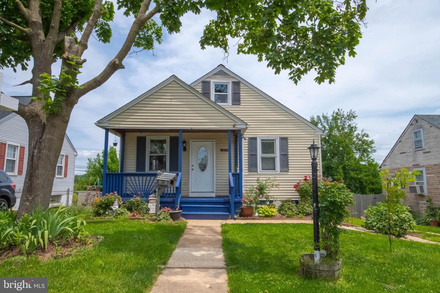 4208 Thorncliff Road photo 1