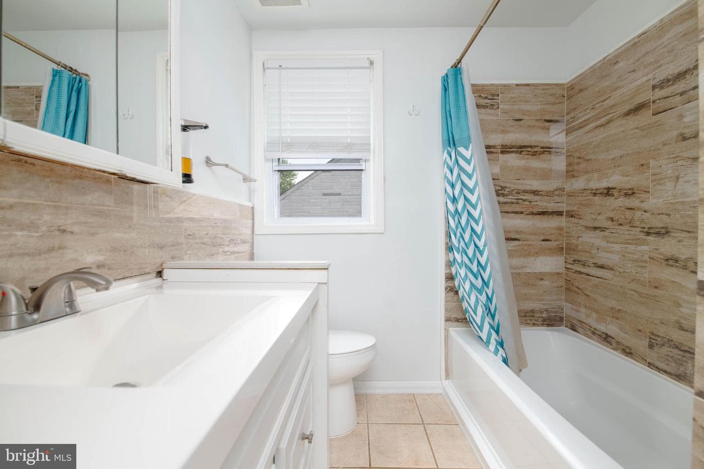 4208 Thorncliff Road photo 19