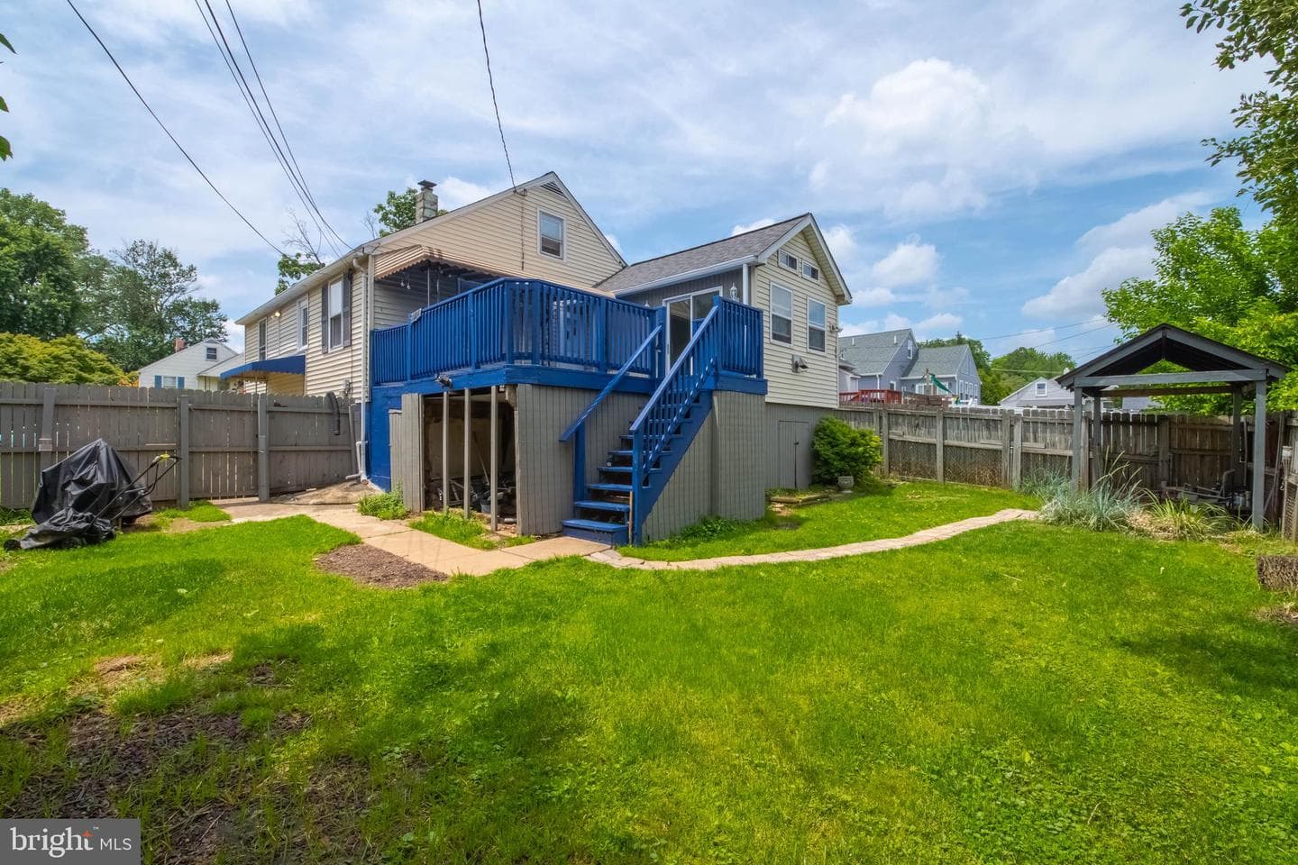 4208 Thorncliff Road photo 31