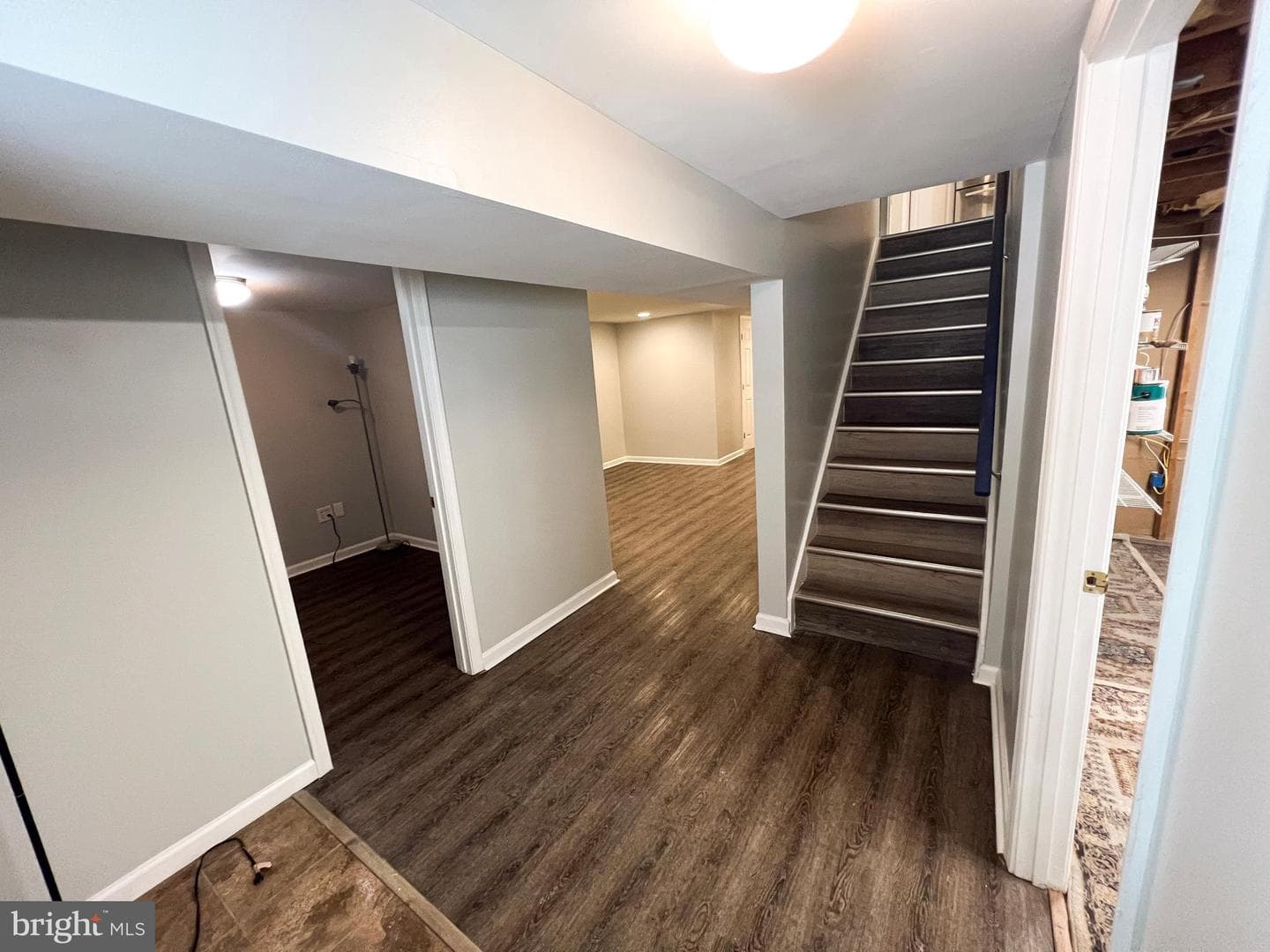 930 Chesaco Avenue photo 34