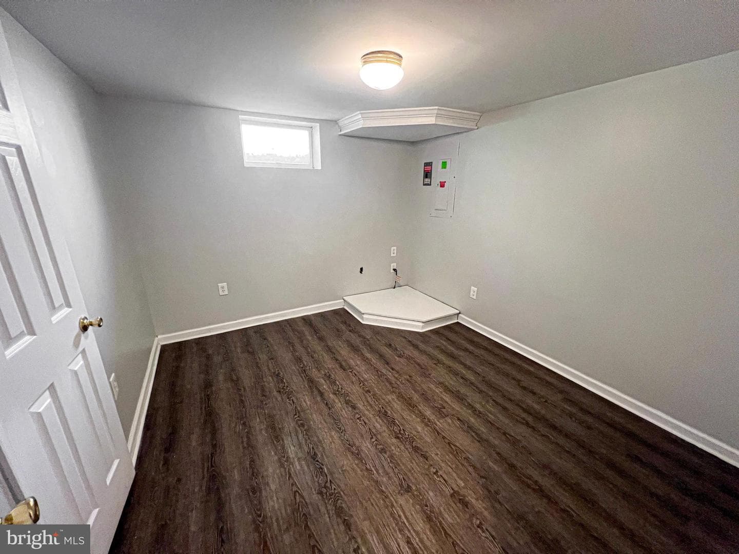 930 Chesaco Avenue photo 41