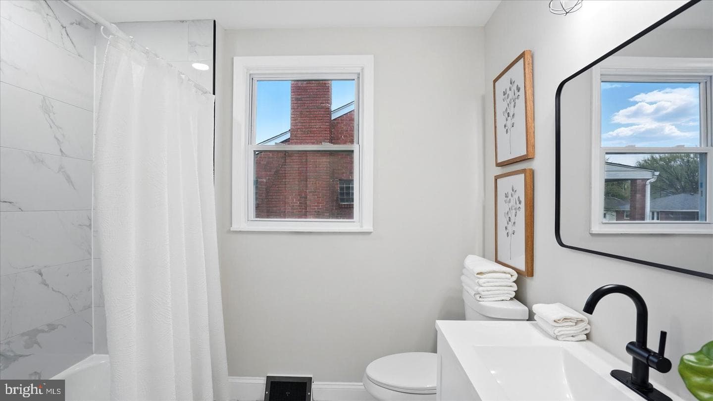 2910 Salisbury Avenue photo 20