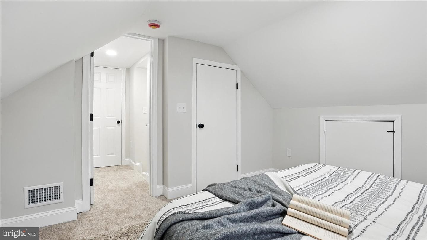 2910 Salisbury Avenue photo 24