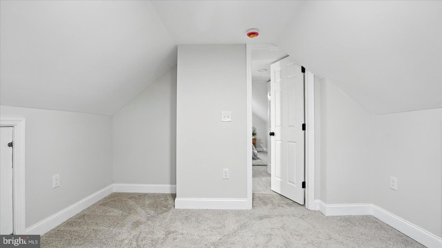 2910 Salisbury Avenue photo 26