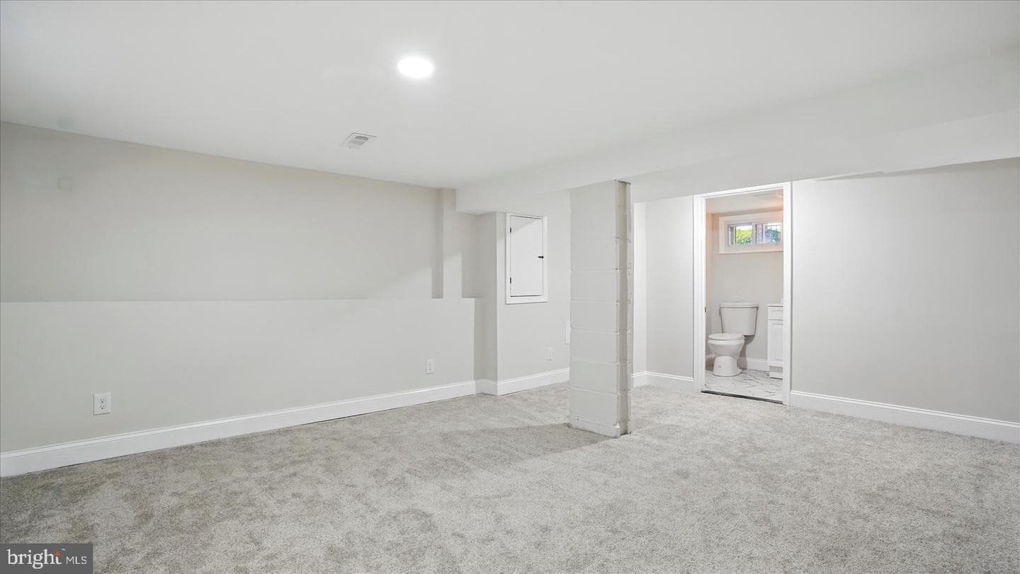 2910 Salisbury Avenue photo 27