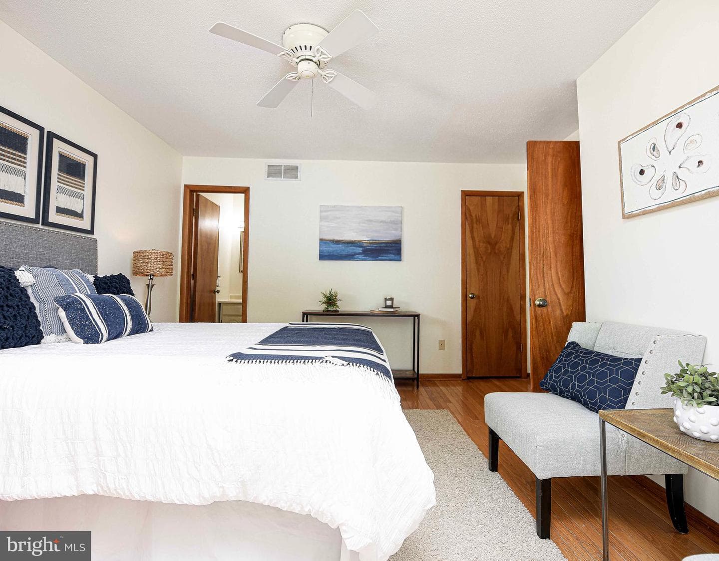 1825 Wilson Point photo 26