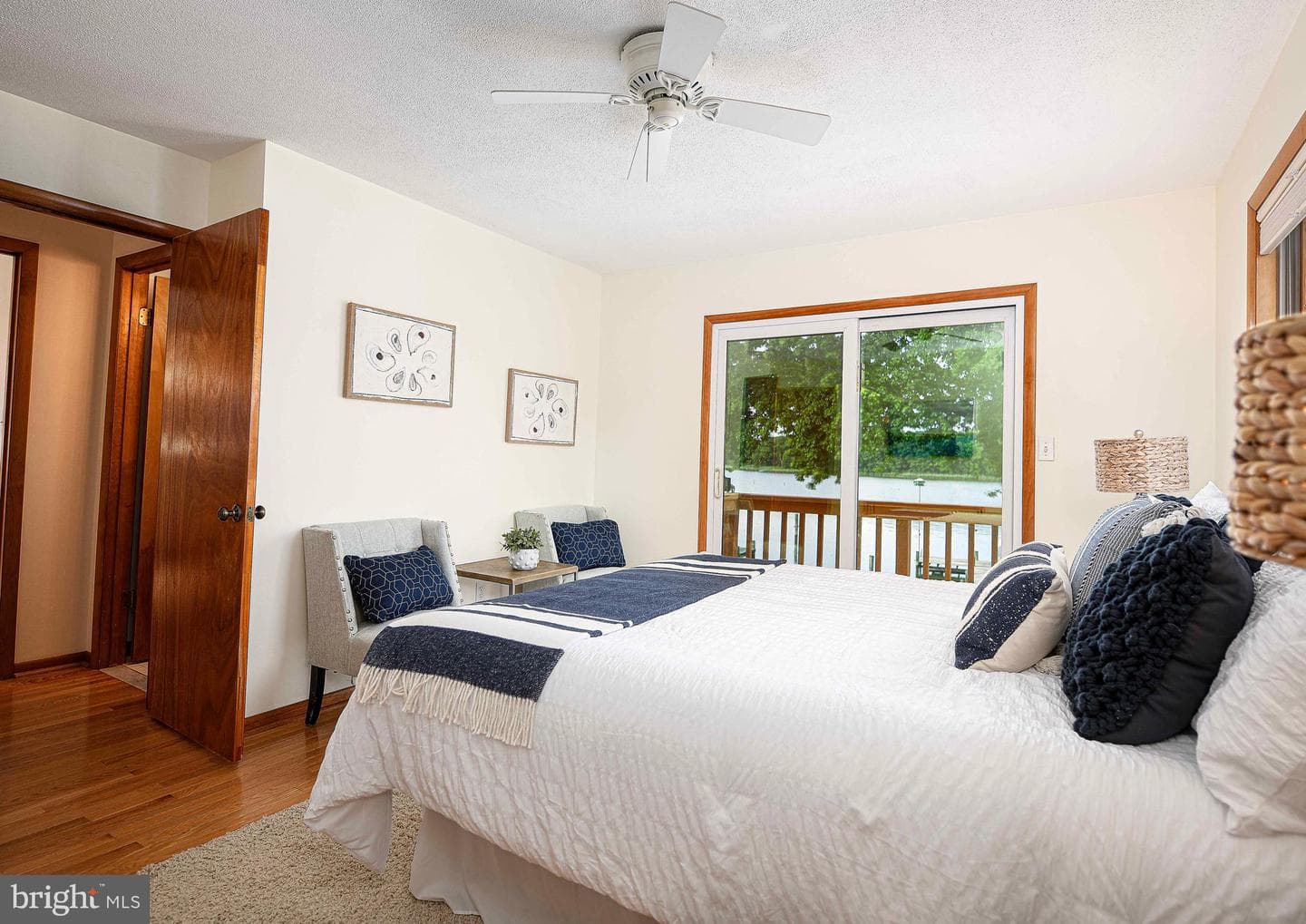 1825 Wilson Point photo 27