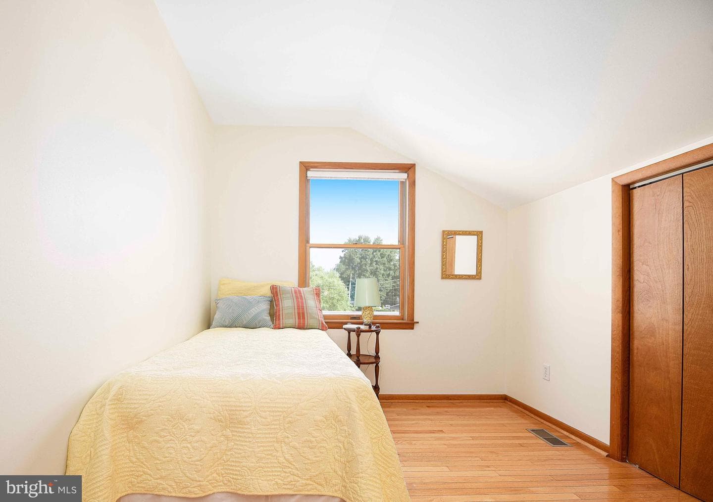 1825 Wilson Point photo 34