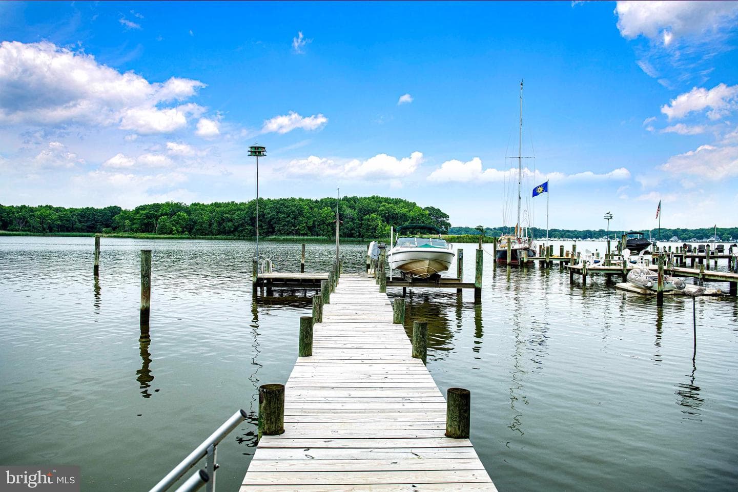 1825 Wilson Point photo 45