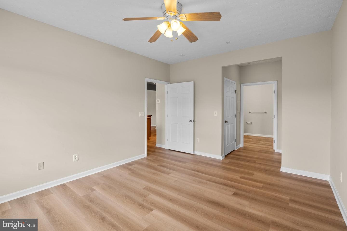 5458 Glenthorne Court #5458 photo 25