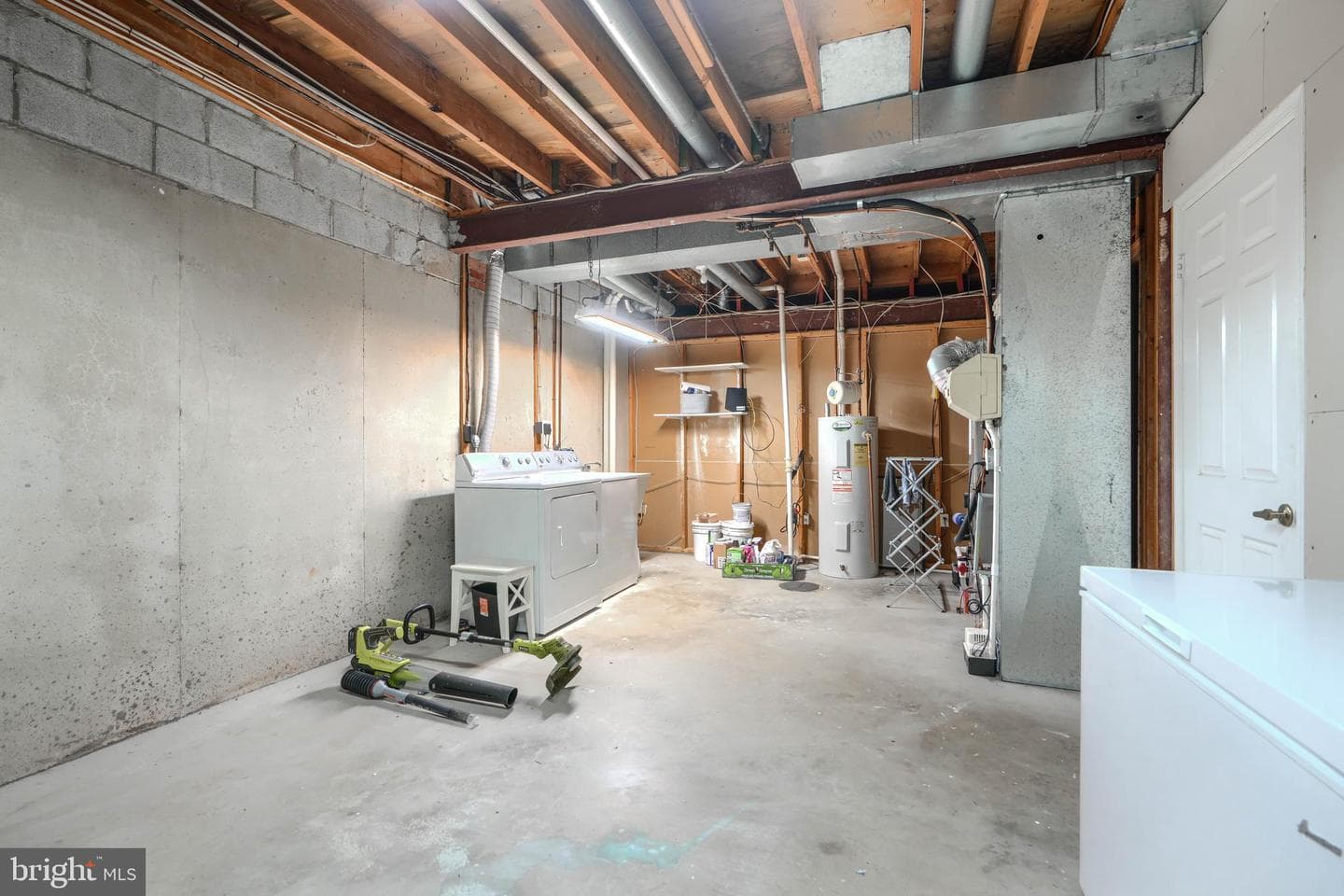 23 Faraday Drive photo 48