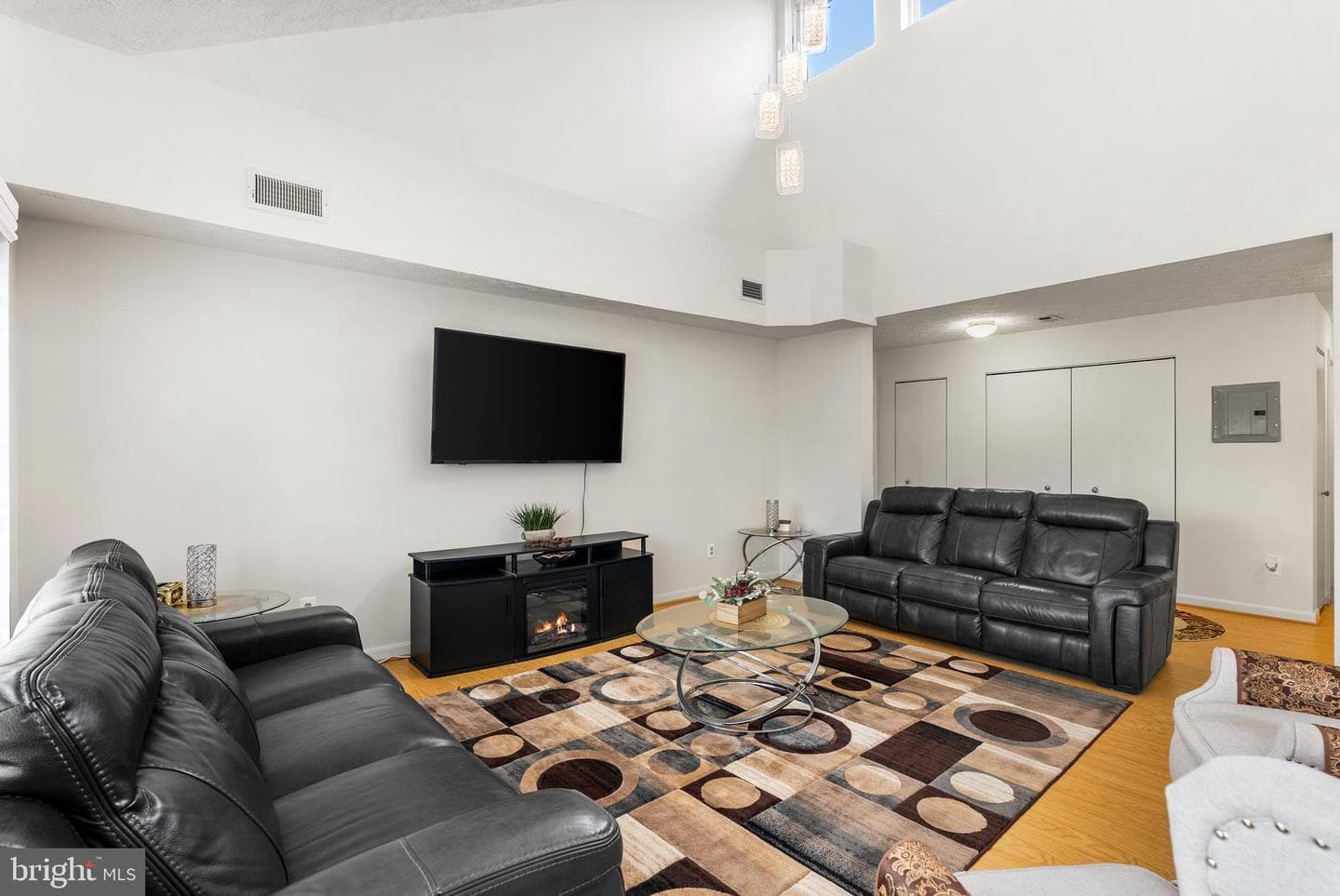 1803 Snow Meadow Lane #301 photo 10