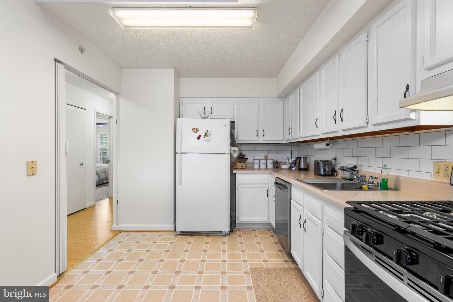 1803 Snow Meadow Lane #301 photo 17