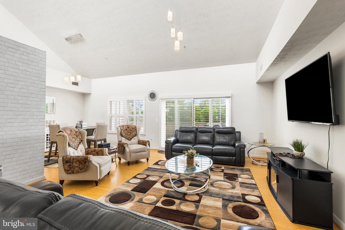 1803 Snow Meadow Lane #301 photo 7