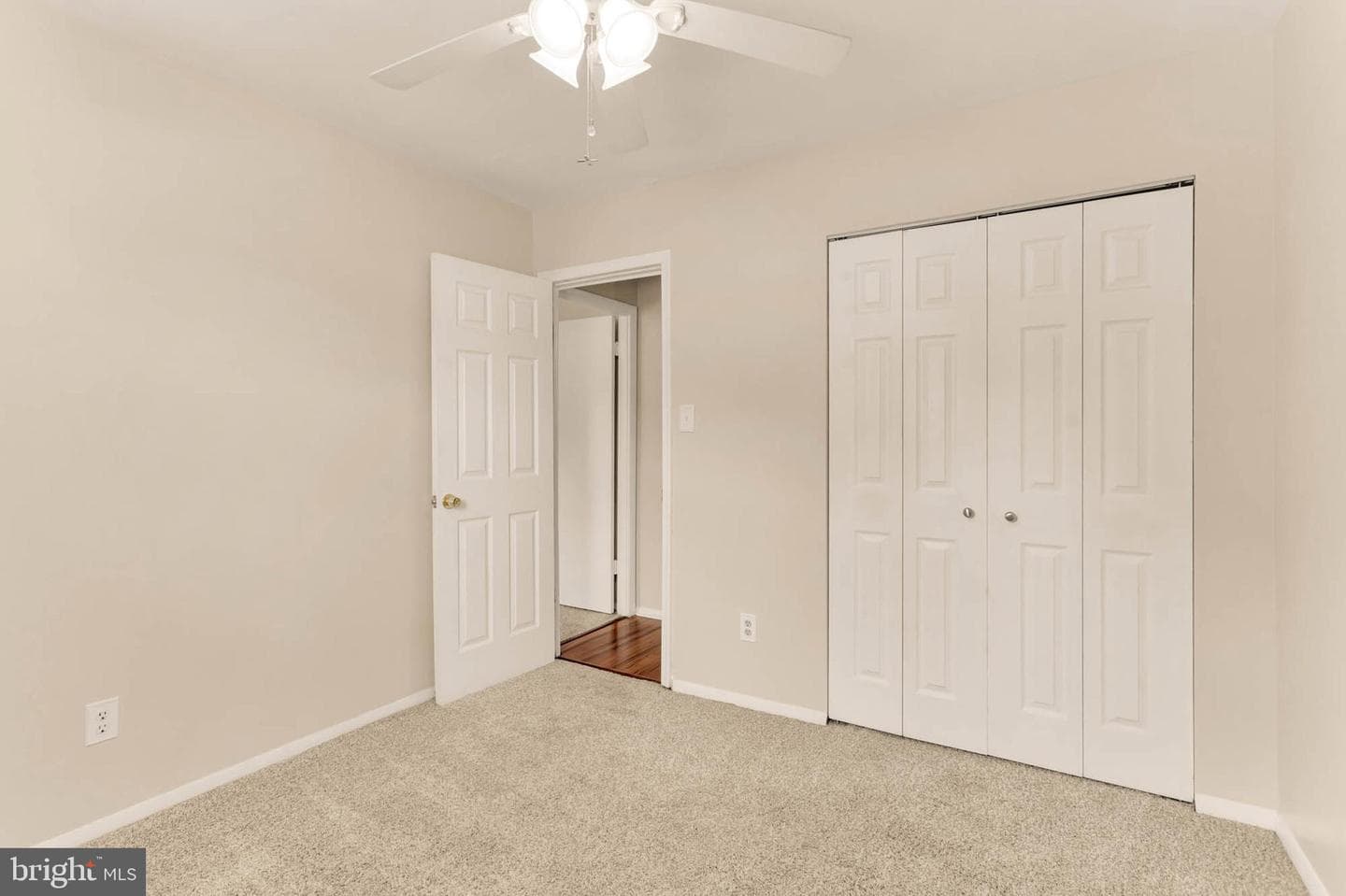 2053 Wintergreen Place photo 20