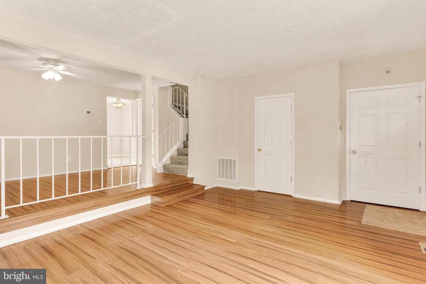 2053 Wintergreen Place photo 5