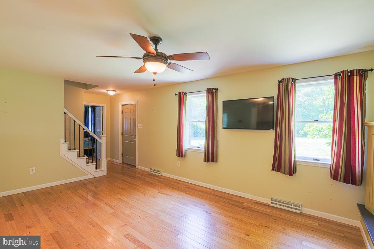 16421 Cedar Grove Road photo 9