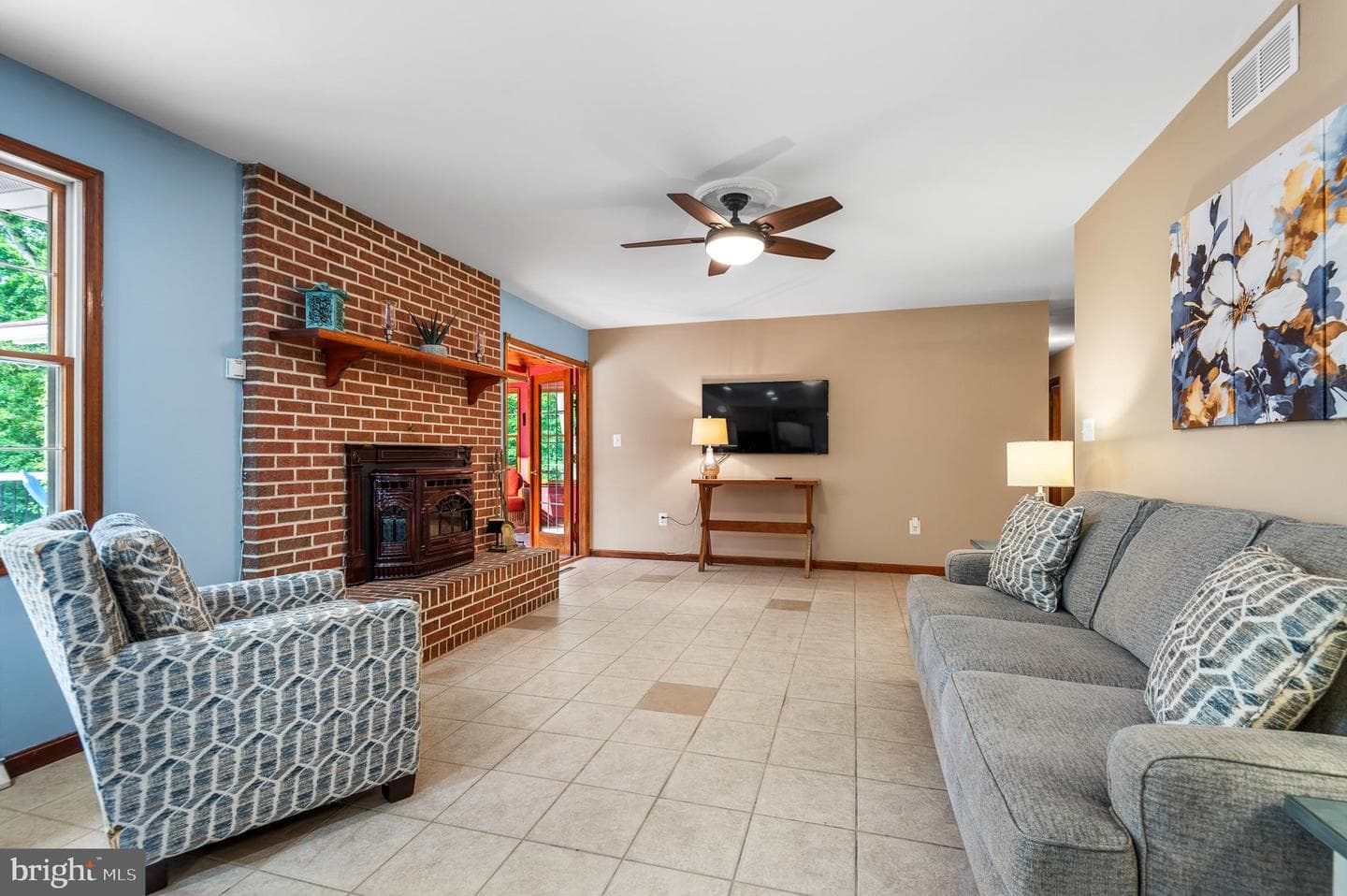 5 Lauriann Court photo 12