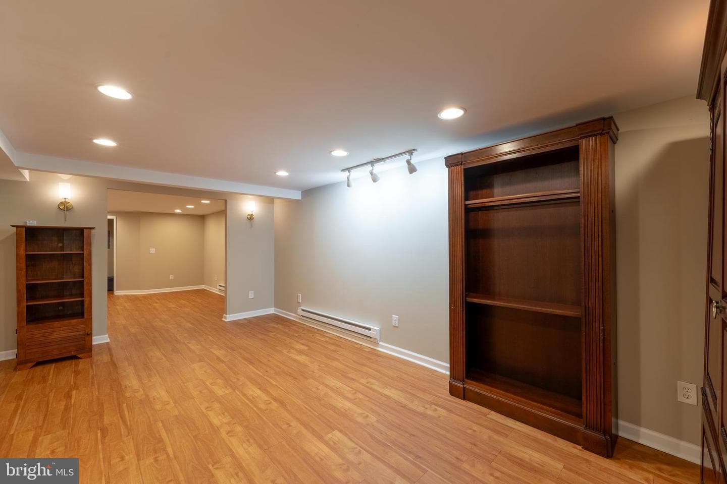 1733 Hilltop Avenue photo 24