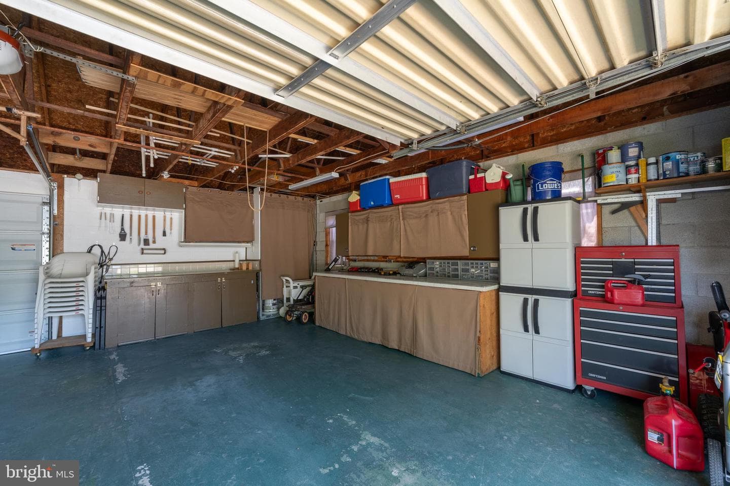 1733 Hilltop Avenue photo 30