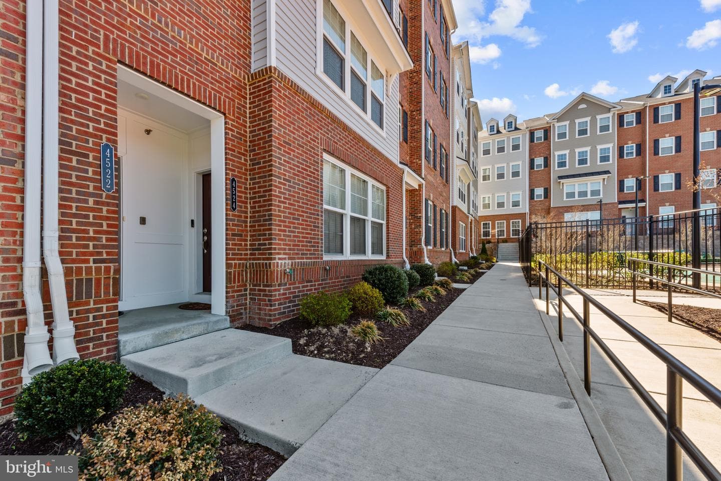 4524 Reaney Ln #485 photo 4
