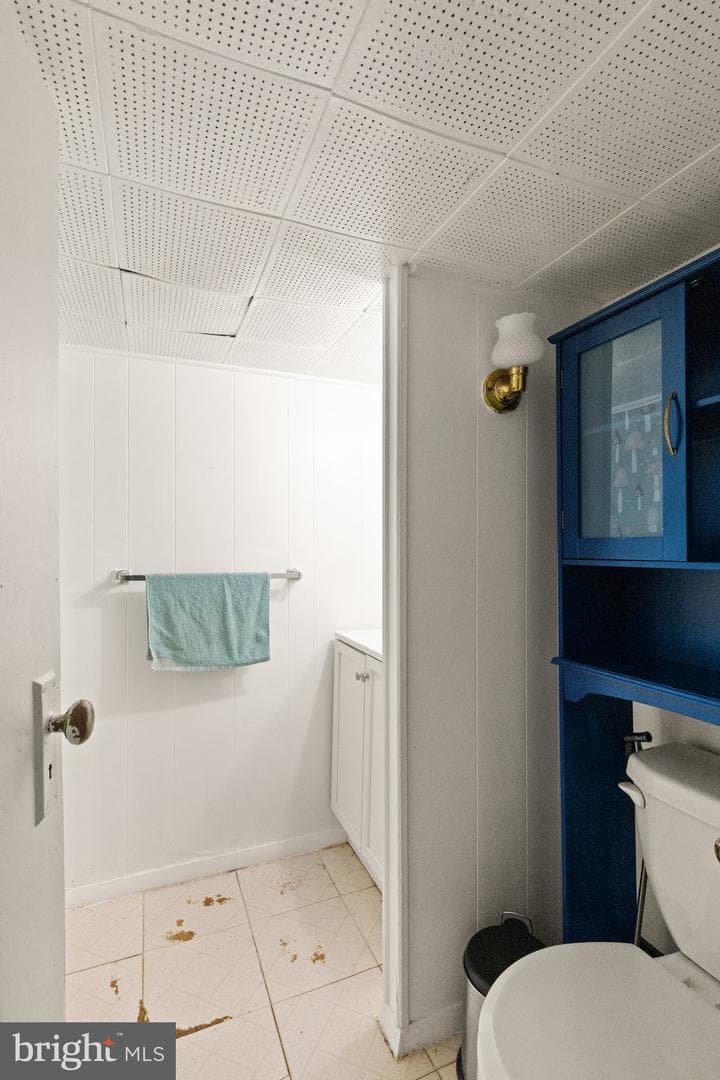 8122 Ridgely Oak Road photo 17