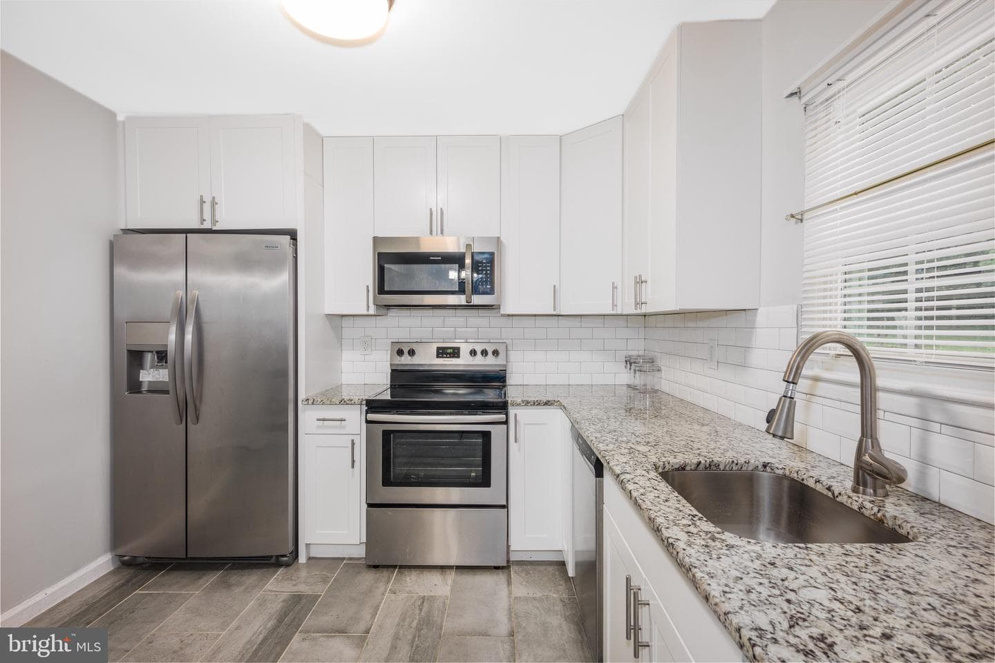 4106 Century Towne Road photo 2