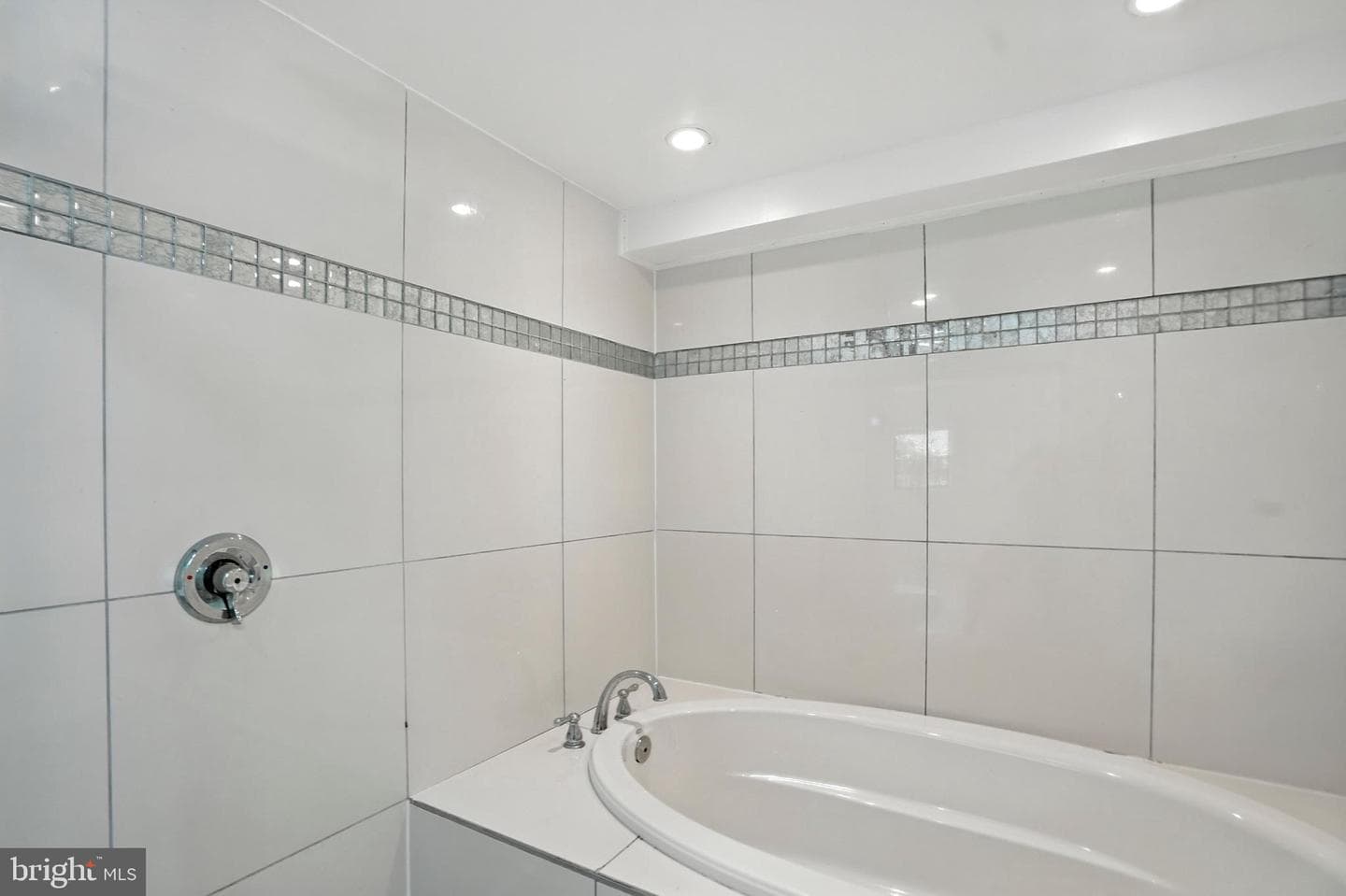 984 Seneca Park Road photo 23