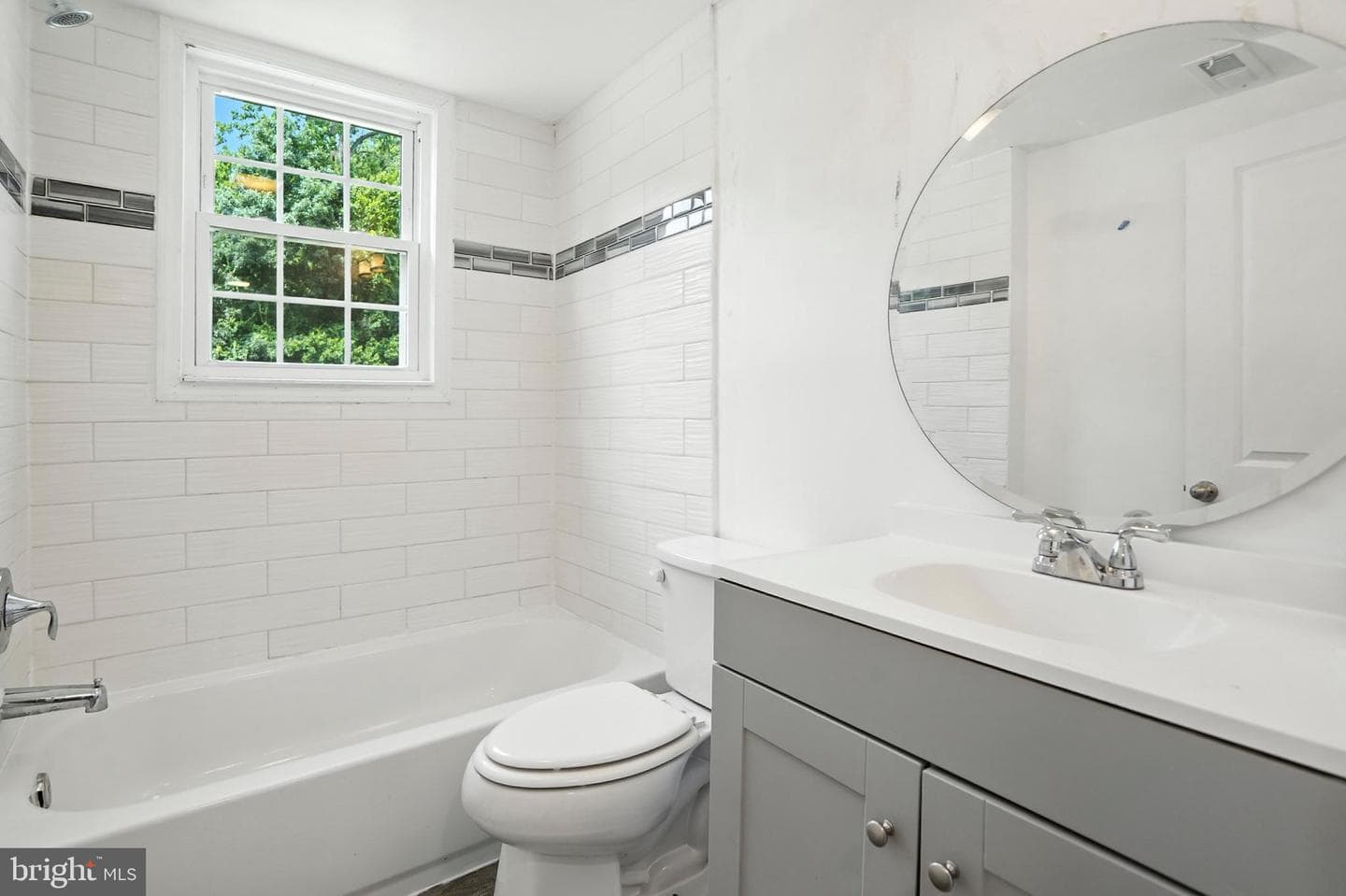 984 Seneca Park Road photo 36