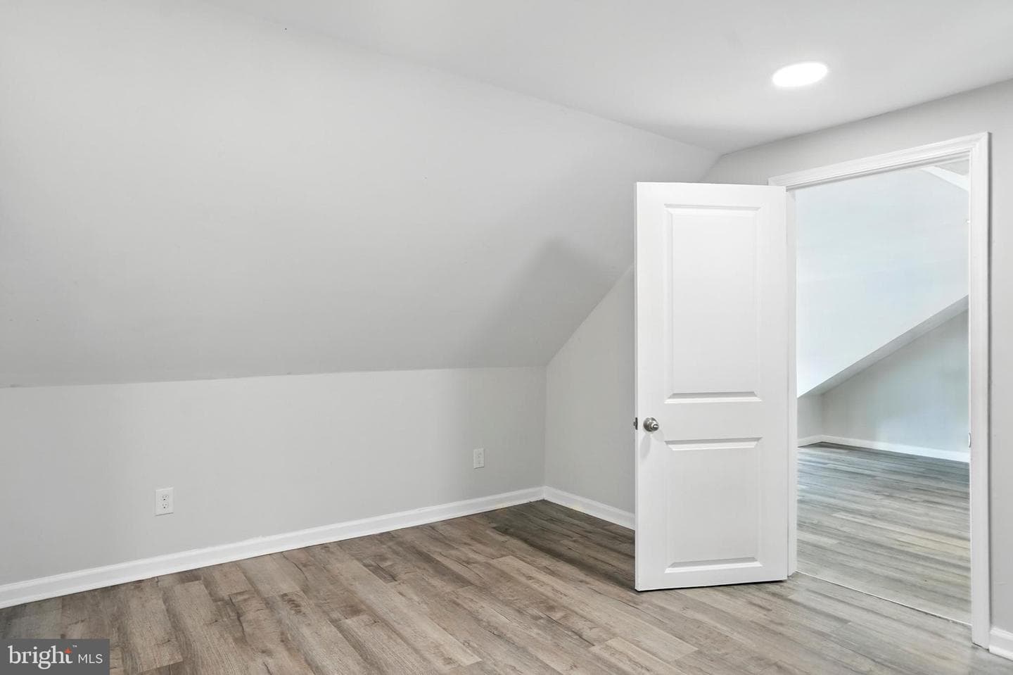 984 Seneca Park Road photo 39