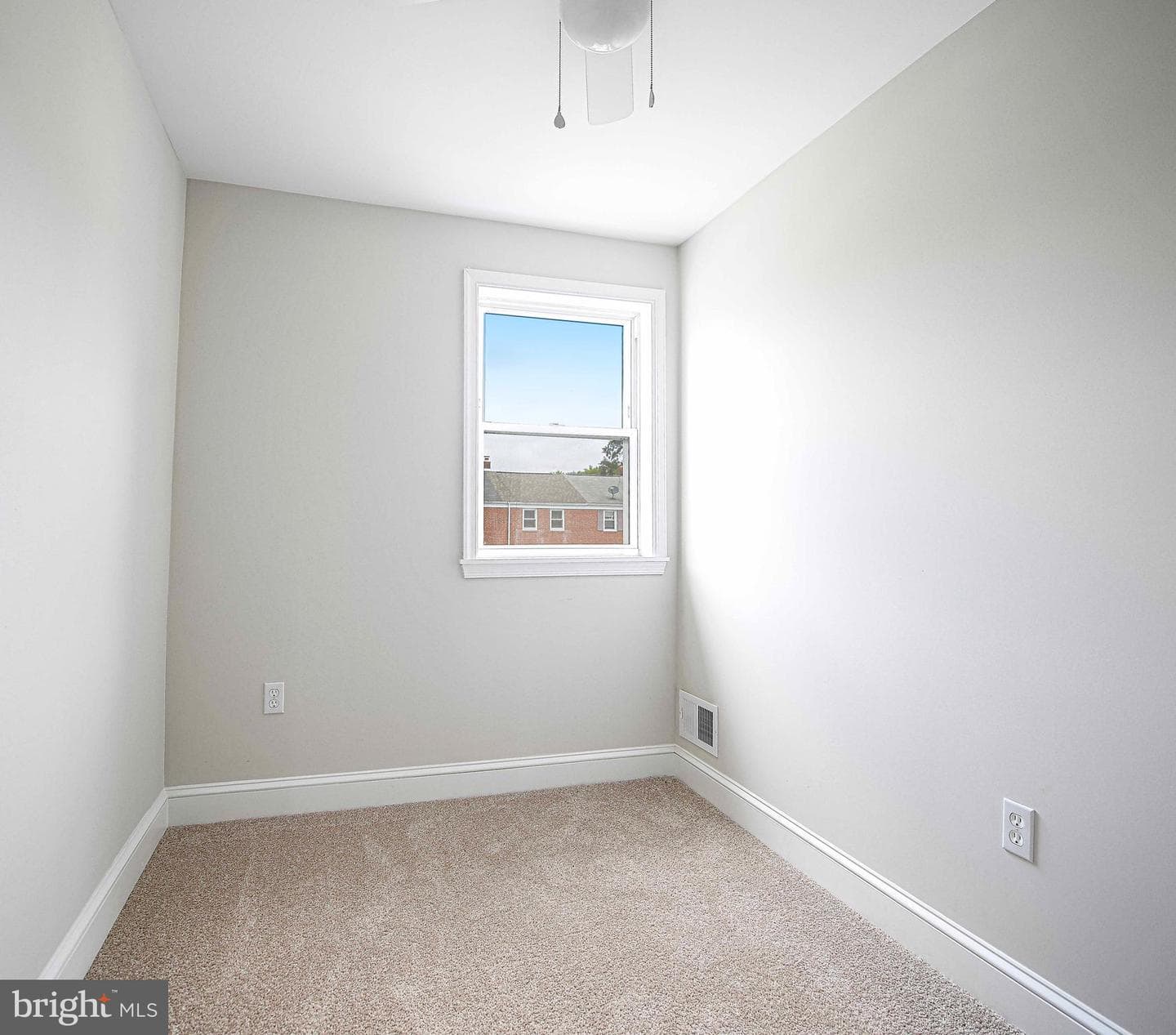 2228 Firethorn Road photo 15
