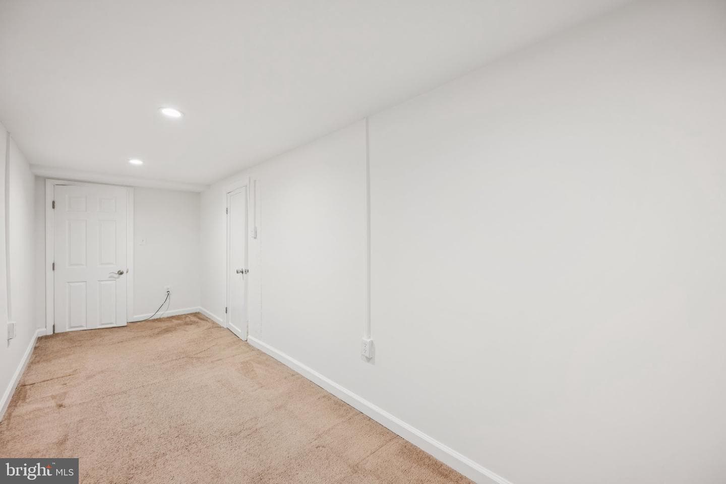 7821 Wendover Avenue photo 21