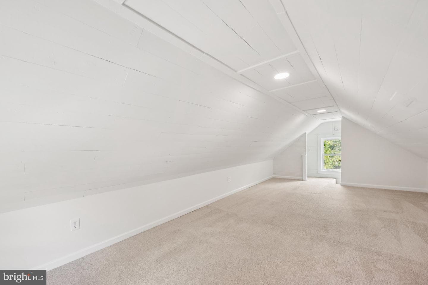7821 Wendover Avenue photo 26