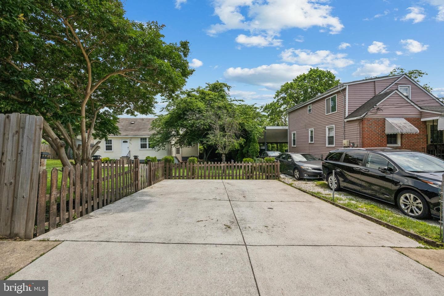 7821 Wendover Avenue photo 36
