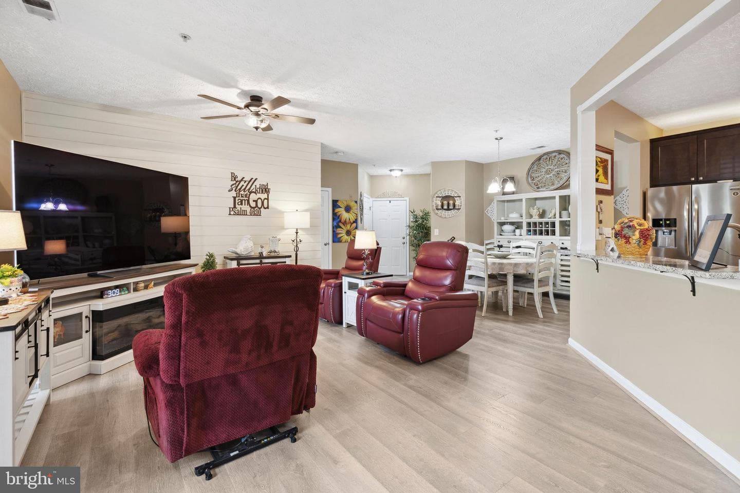 5048 Brightleaf Court #5048 photo 3