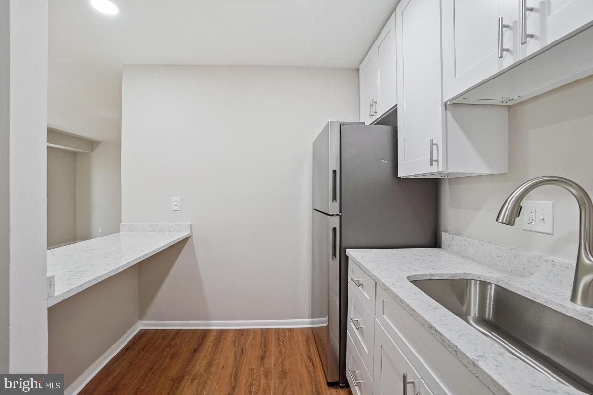 203 Cork Lane #103 photo 13