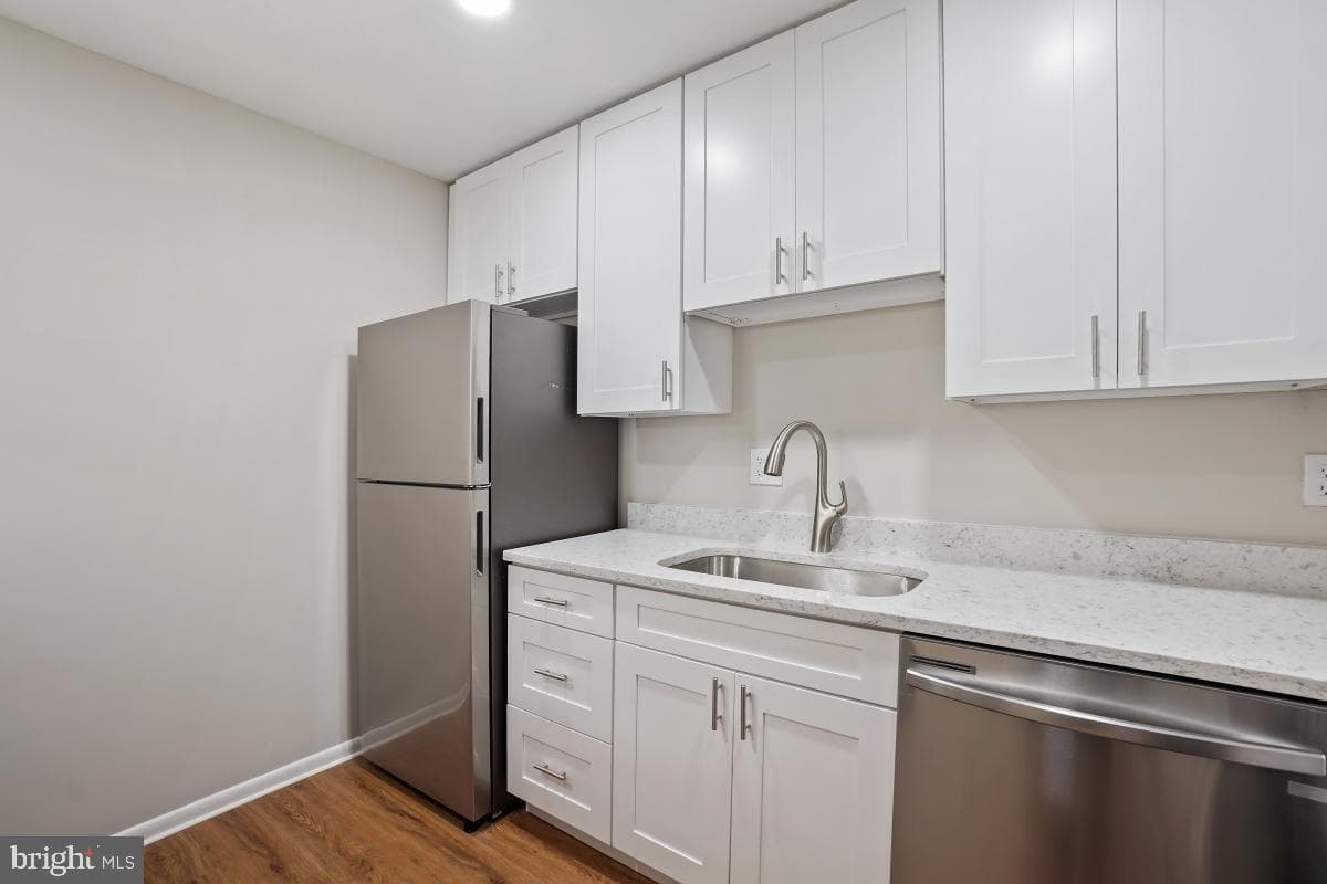203 Cork Lane #103 photo 14