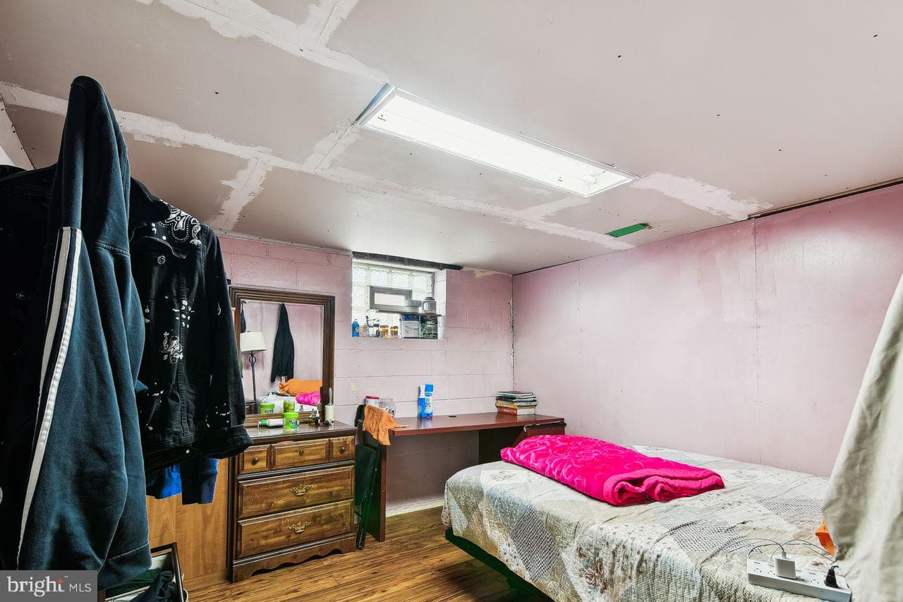1103 Vernon Avenue photo 19