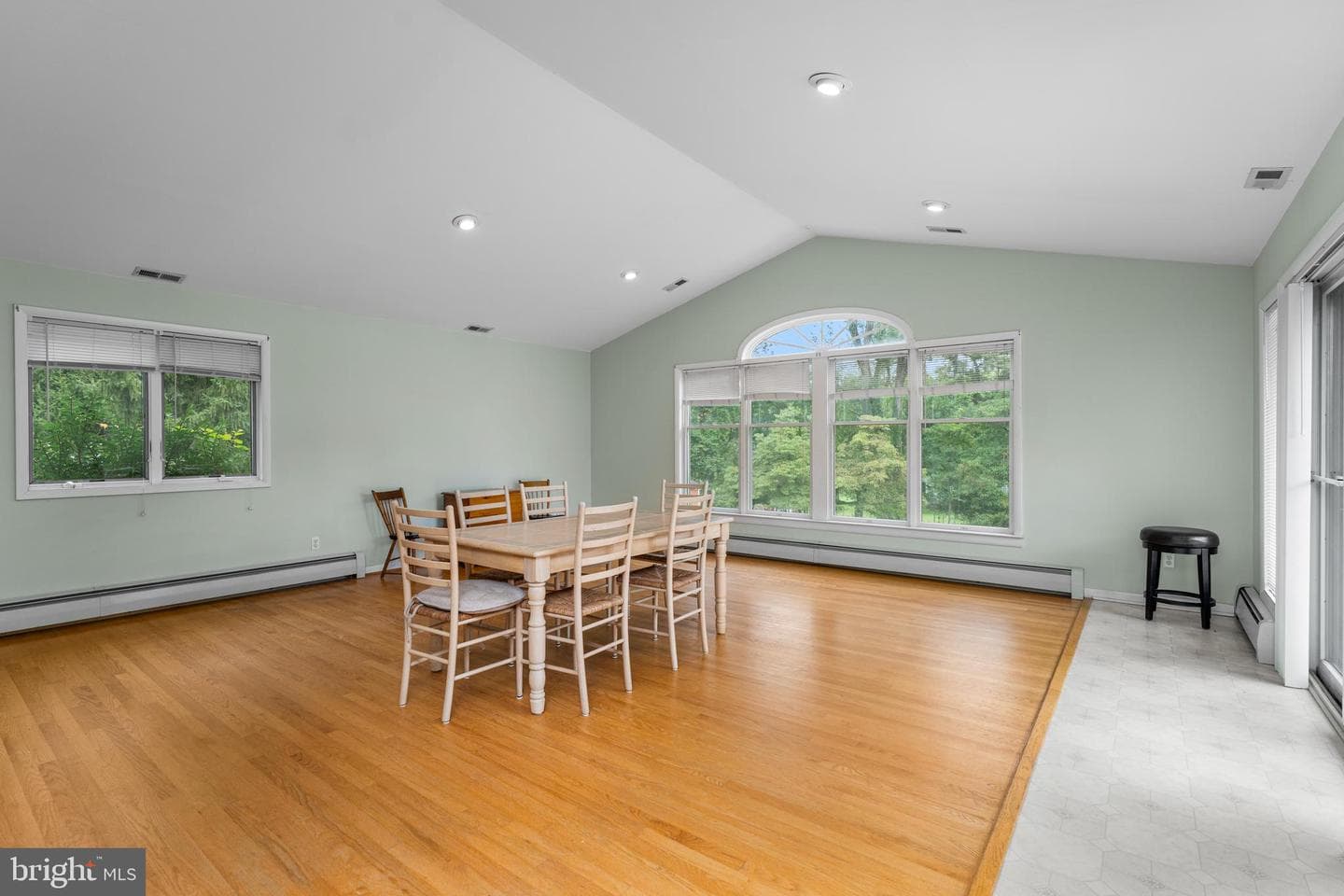 704 Chapel Ridge Road photo 15