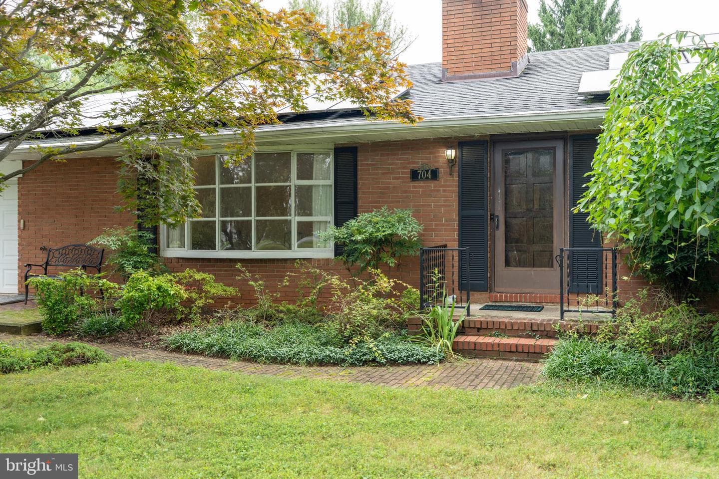 704 Chapel Ridge Road photo 5