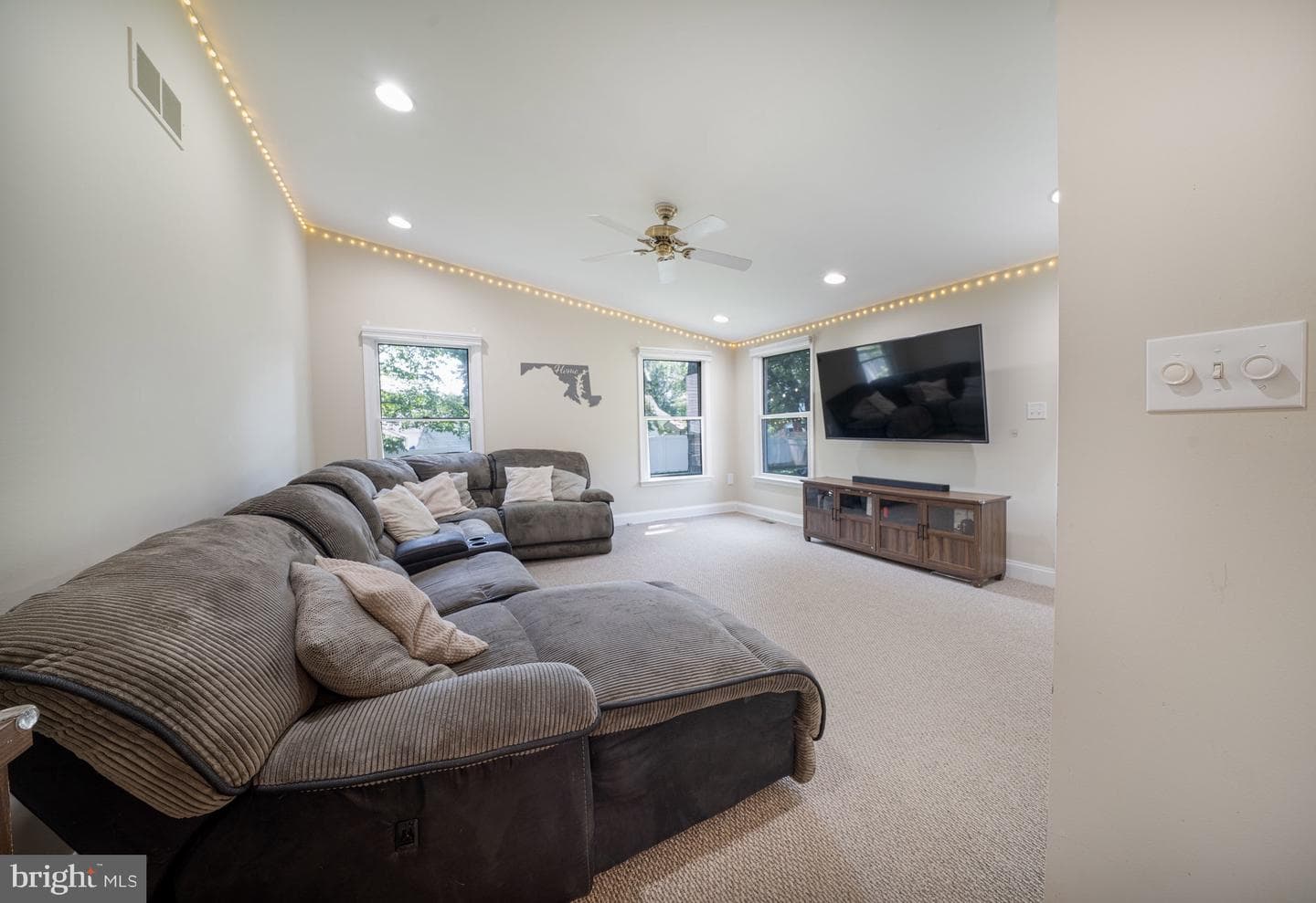 5819 Pine Hill Drive photo 25