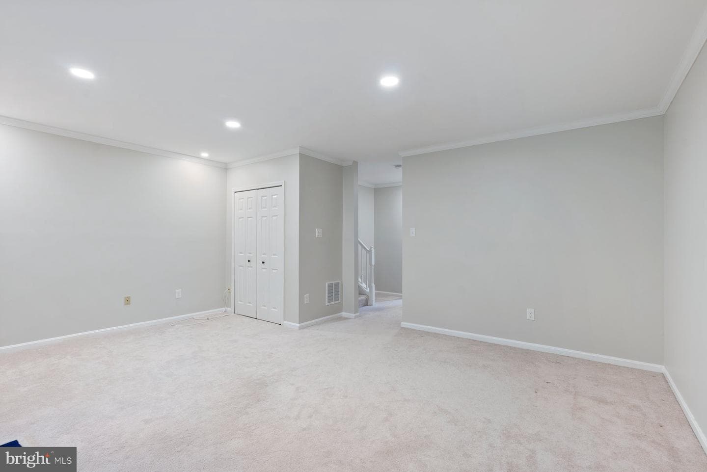 915 Hidden Moss Drive photo 31