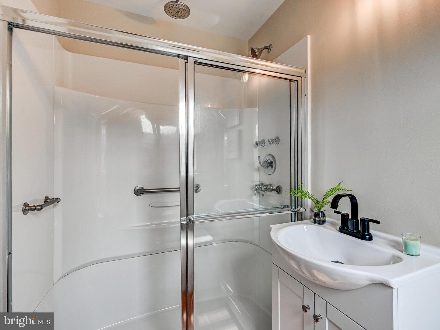 2411 Ruth Avenue photo 22