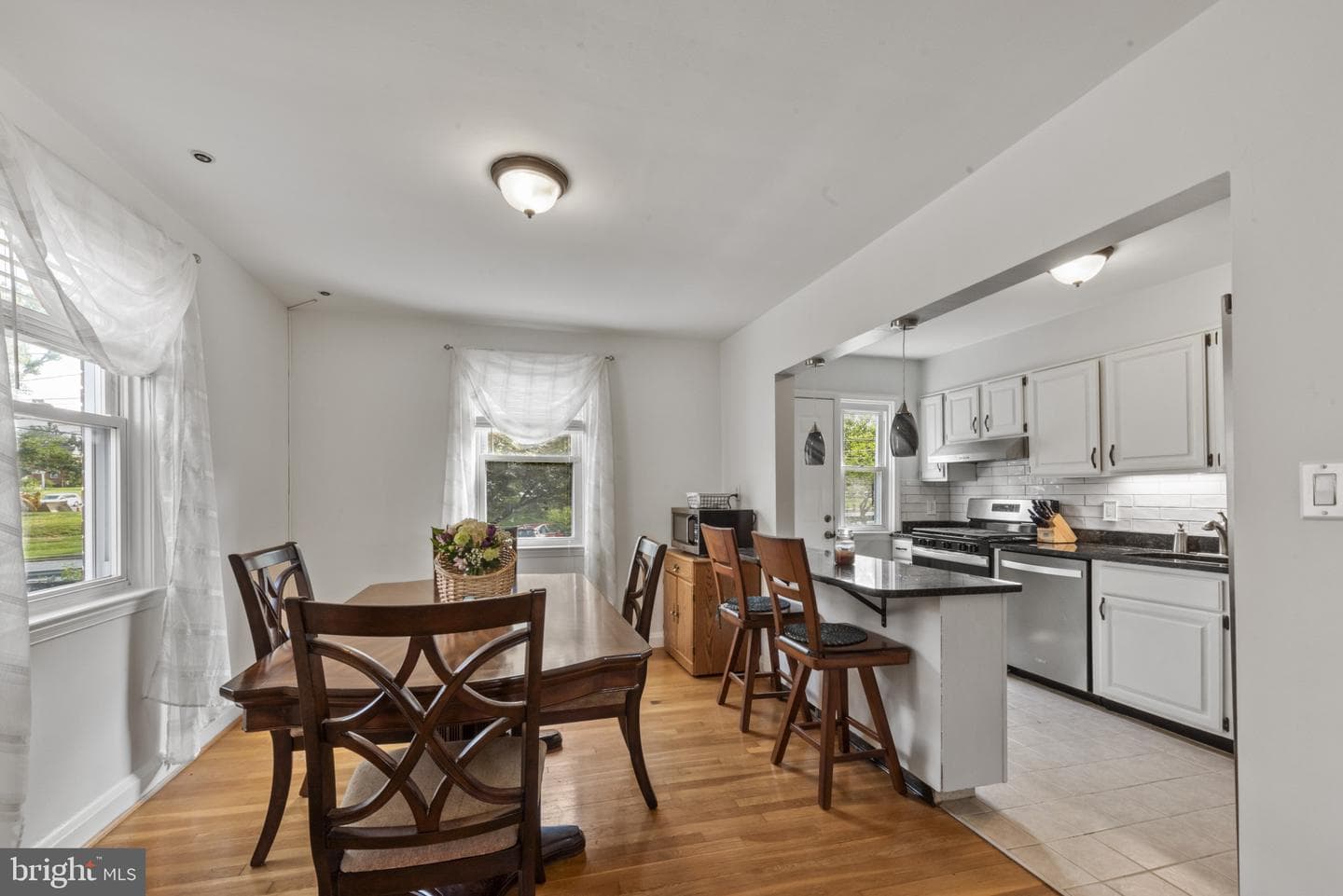 1755 Weston Avenue photo 13