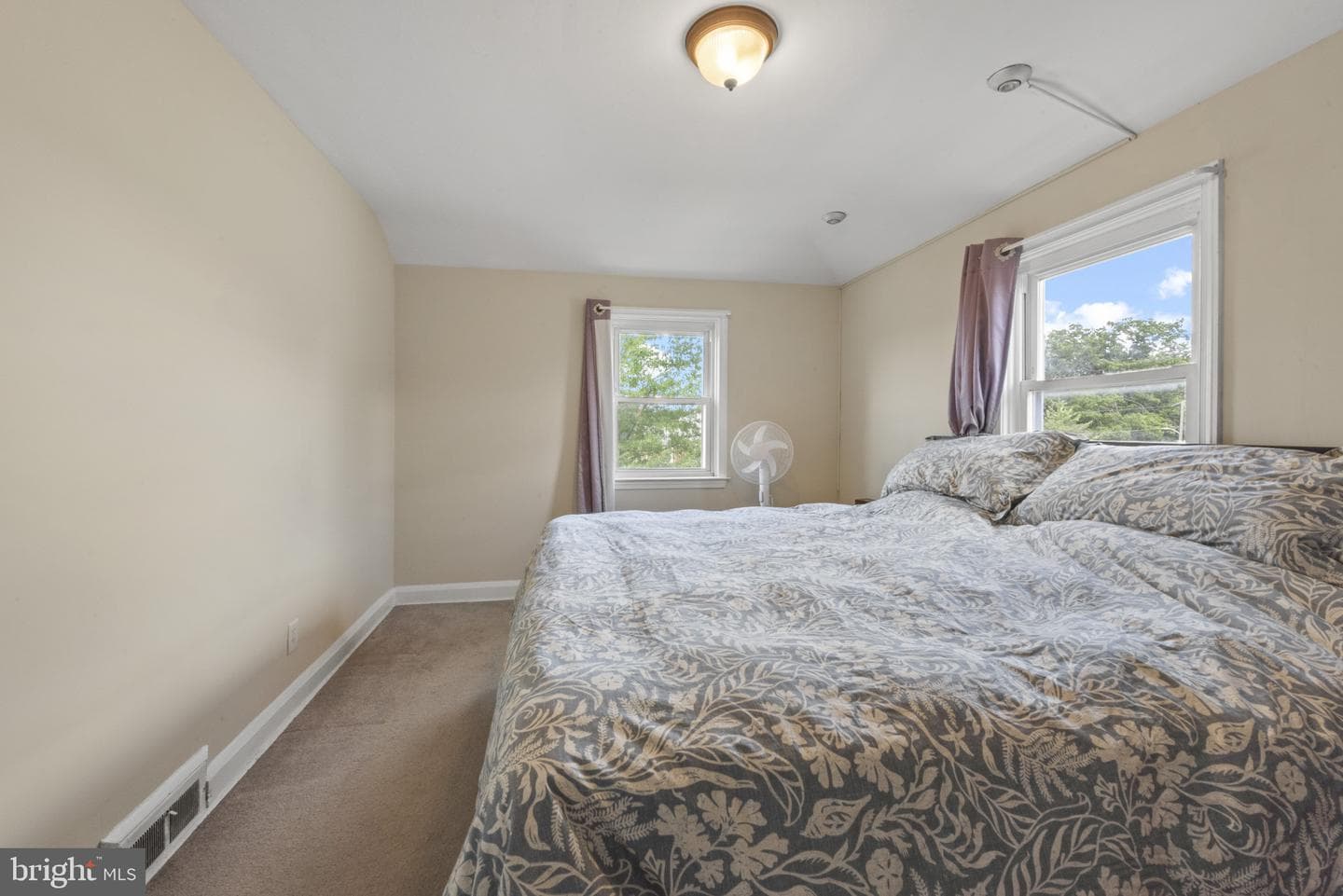 1755 Weston Avenue photo 19