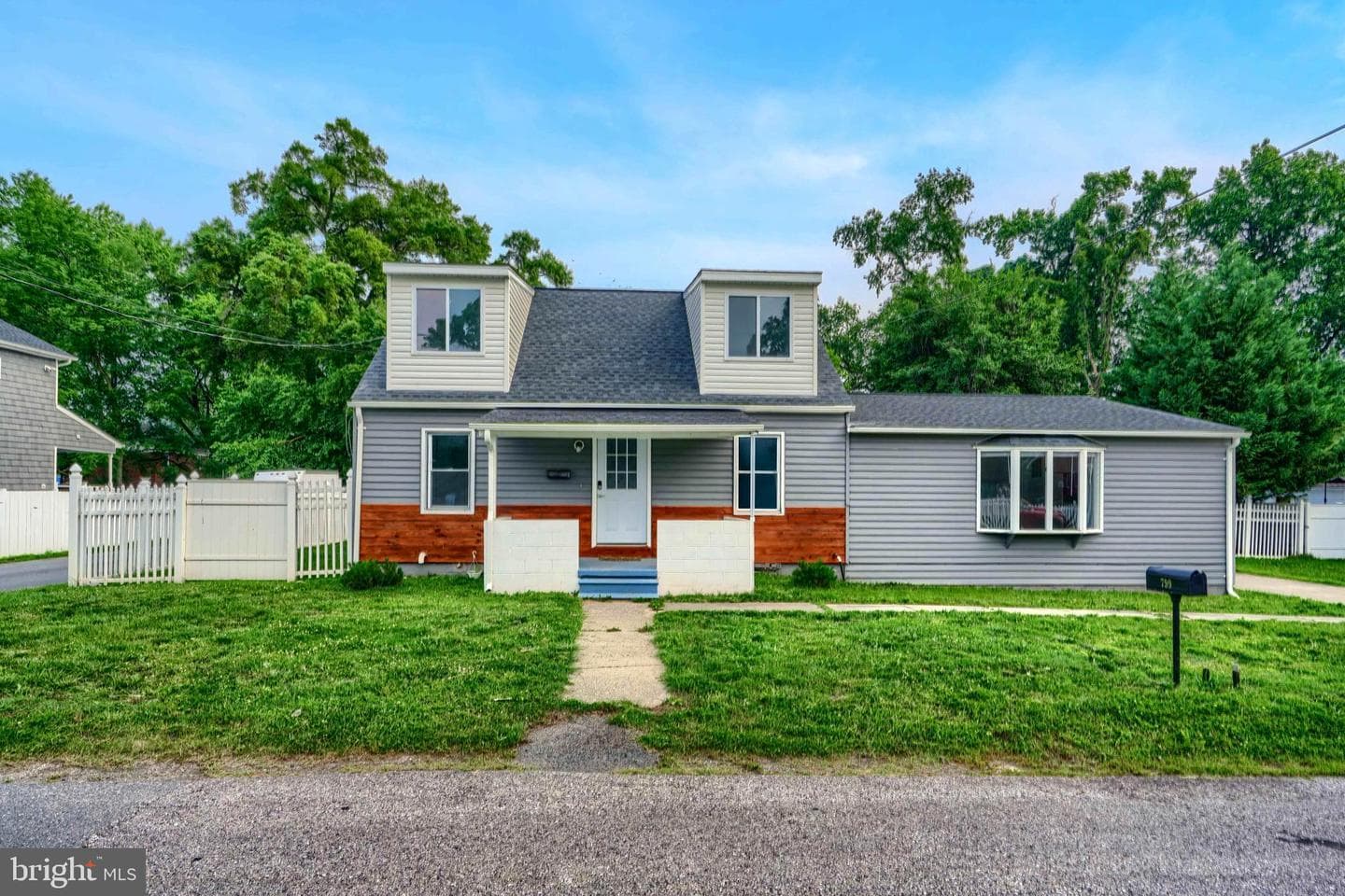 799 Platinum Avenue photo 1